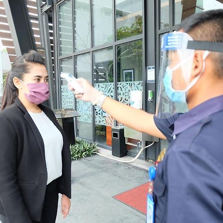 Batiqa Hotel Pekanbaru Exterior foto